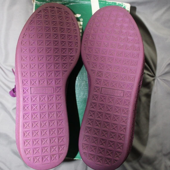 Puma Suede Shoes - Picture 9 of 12